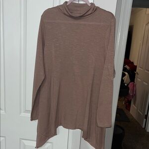 Torrid dusty rose asymmetrical turtle neck long sleeved top Size 2